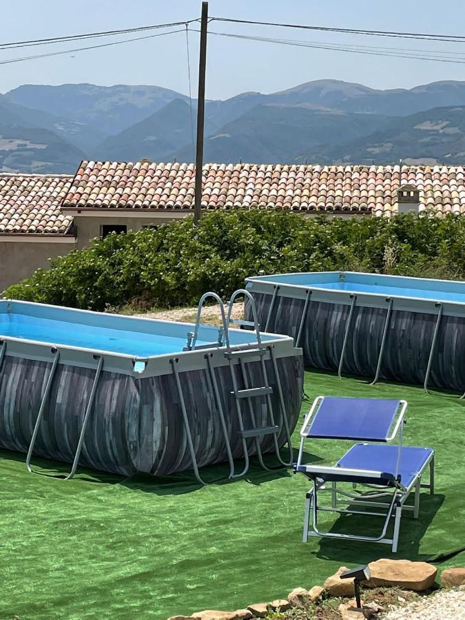 In Country Luxury Lodges カメリーノ エクステリア 写真